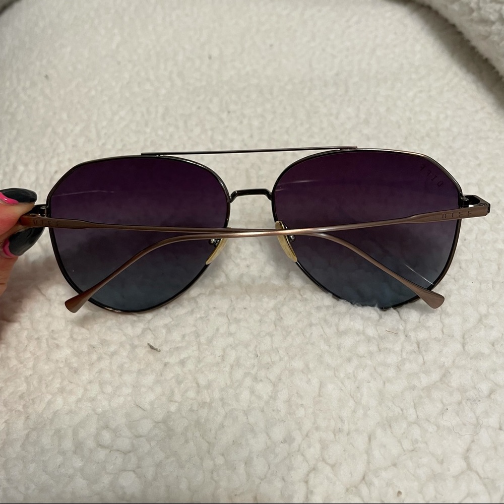 Diff Aviator Sunglasses - image 3